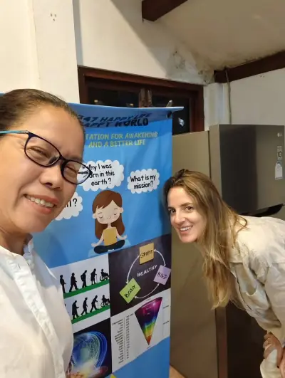 Beginner-friendly meditation retreat group in Chiang Mai — English-speaking students from 38+ countries